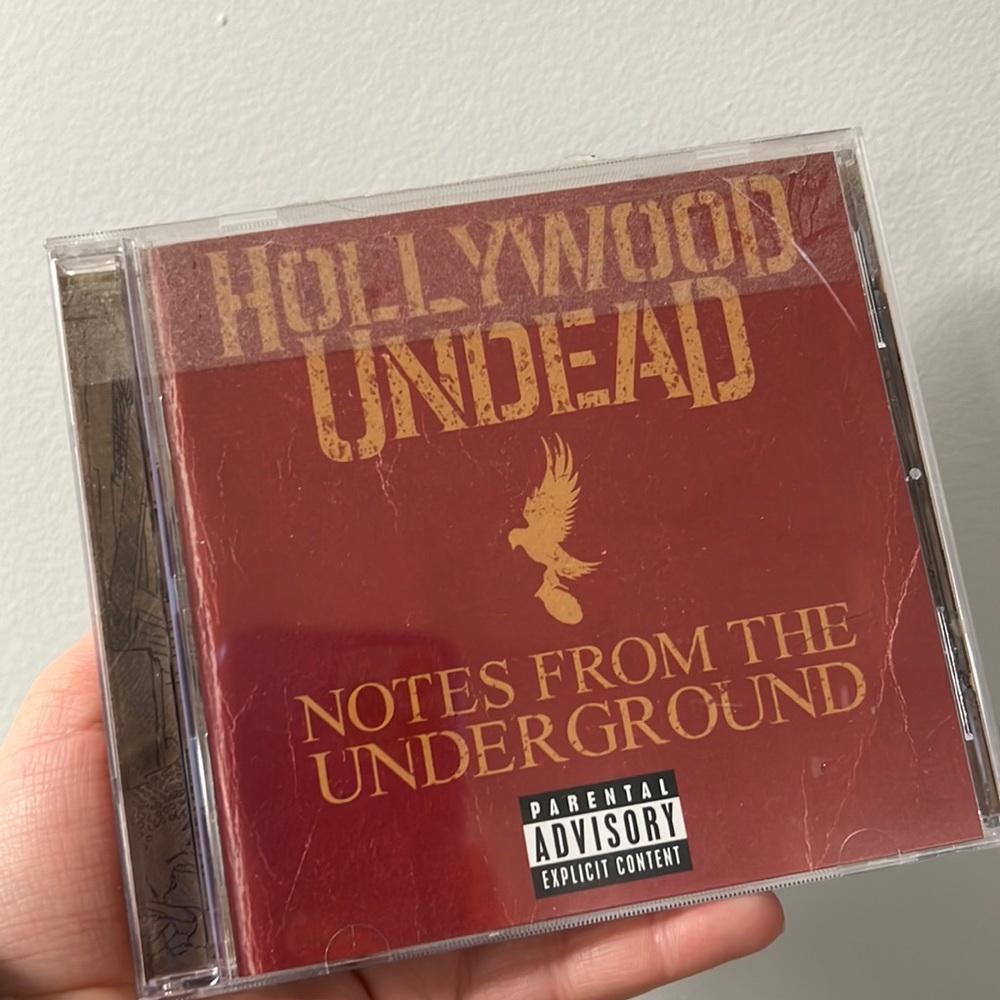 Hollywood Undead Physical CD